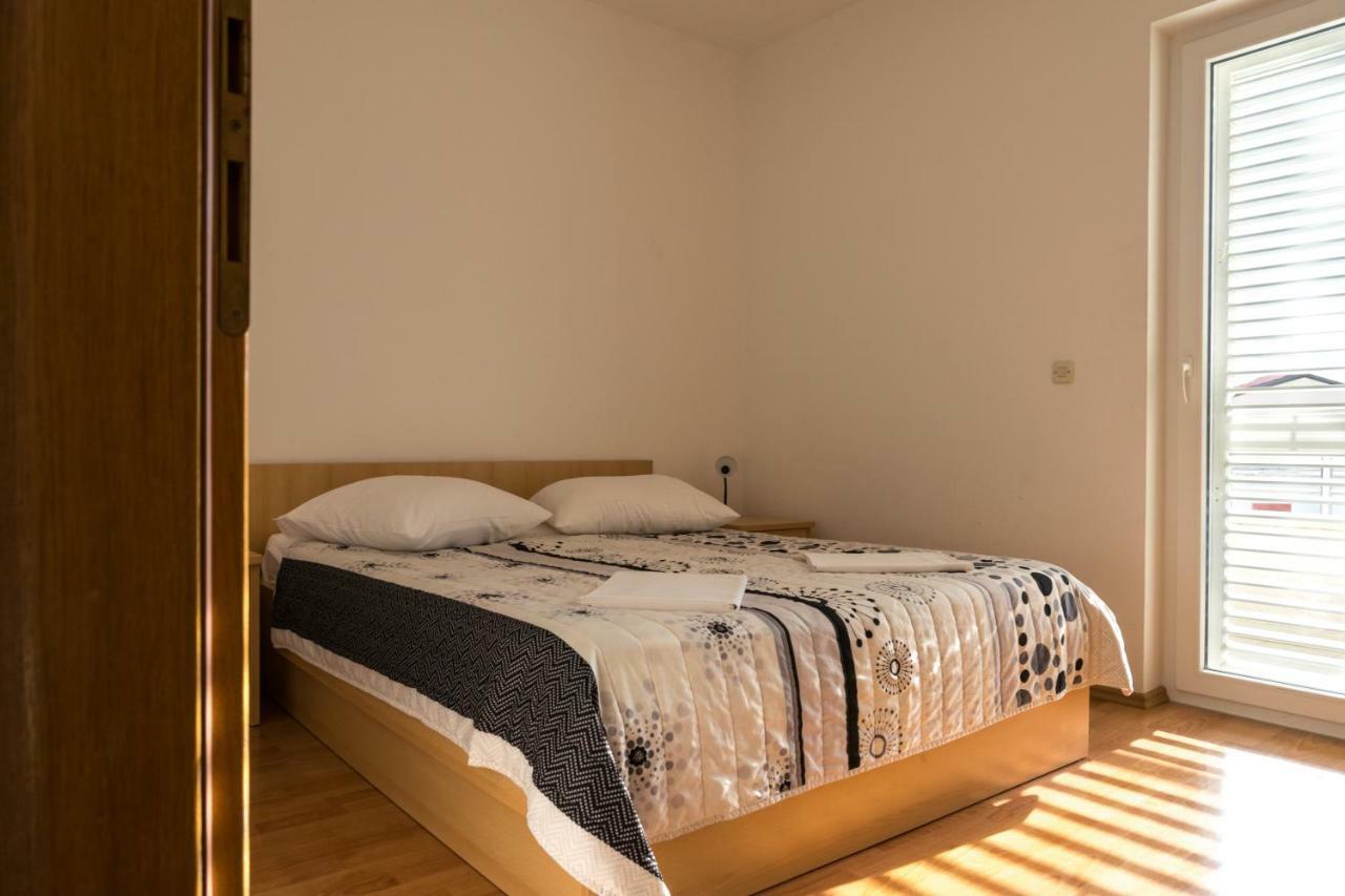 House Vera Baška Voda Eksteriør billede